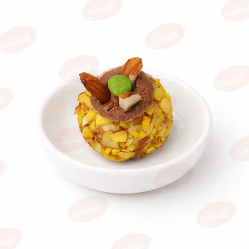 Kaju Dry Fruit Kalash